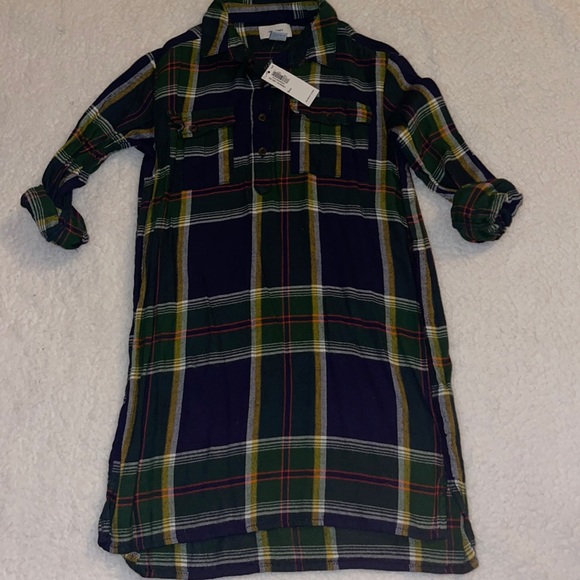 Old Navy Other - Flannel Plaid Navy two pocket long sleeve dress. Size 6.
